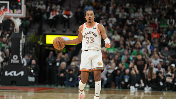 tre jones 4